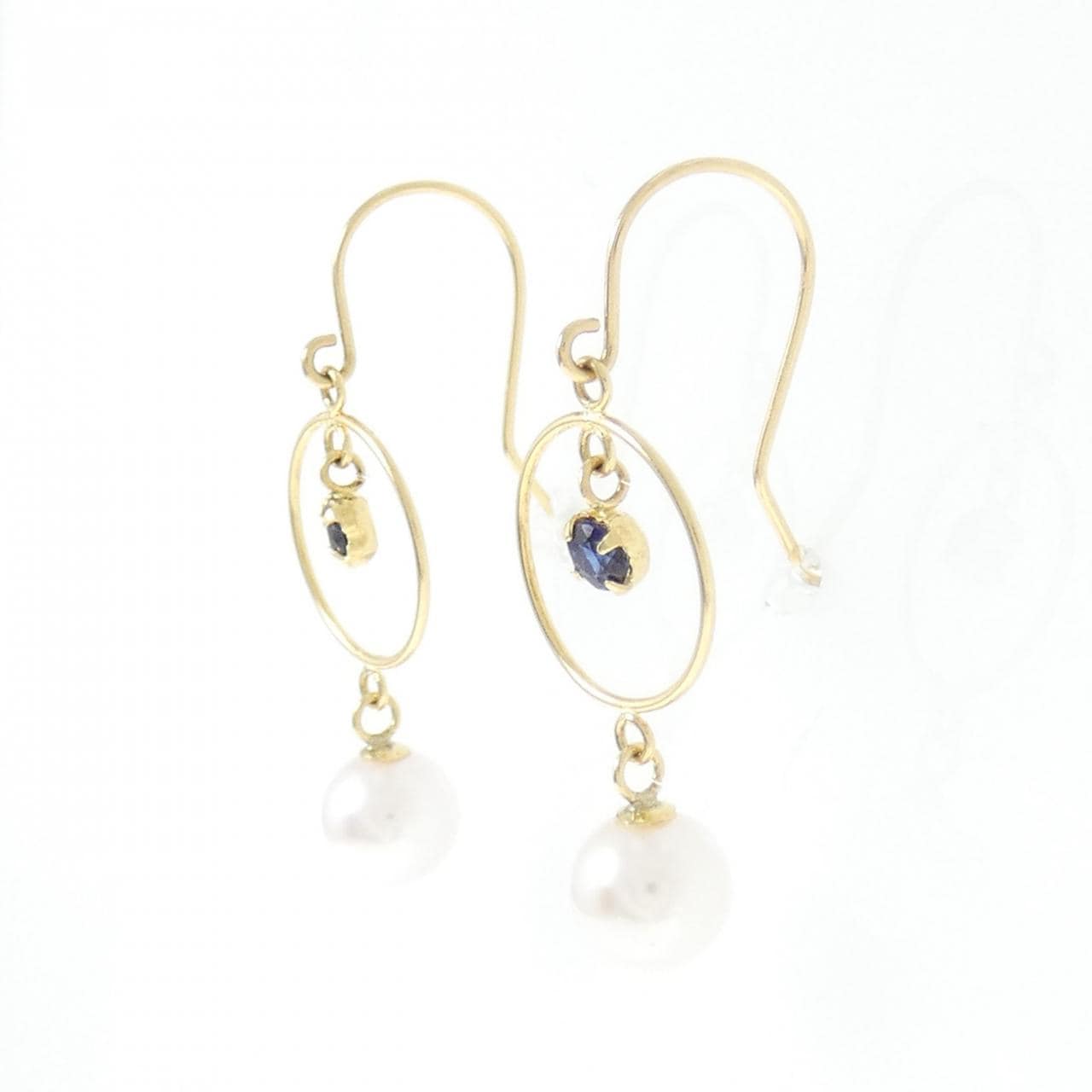 [BRAND NEW] K18YG Akoya pearl earrings 5mm