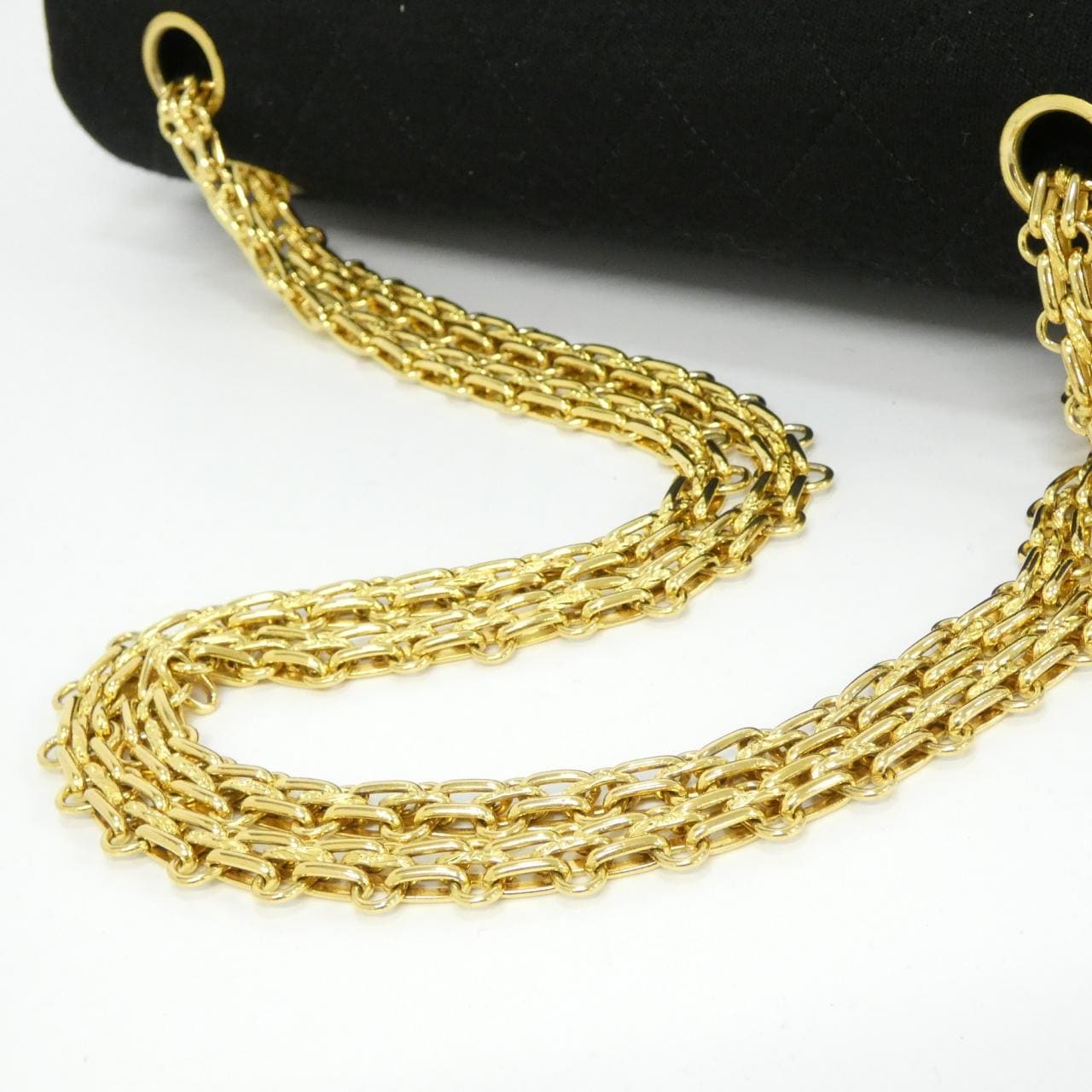 【ヴィンテージ】シャネル 01600 ショルダーバッグ