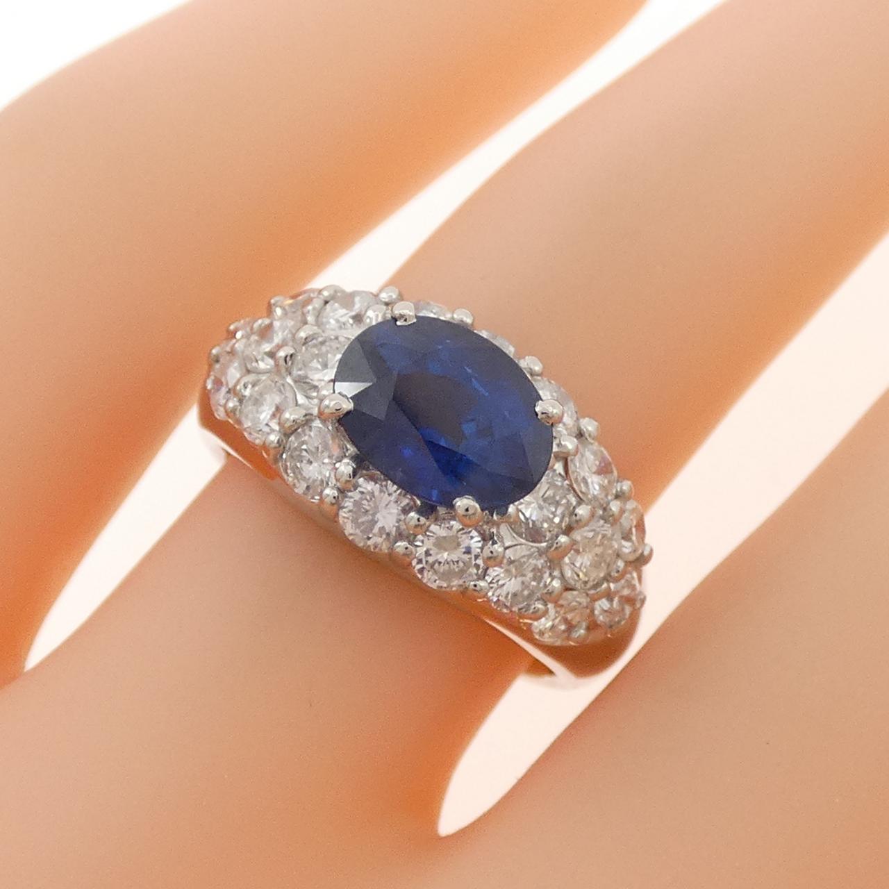 PT900 サファイヤ リング 1.79CT