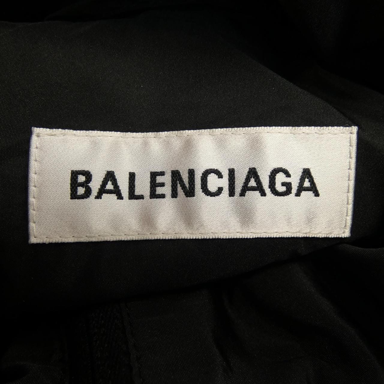 バレンシアガ BALENCIAGA 518184 TYD36 コート