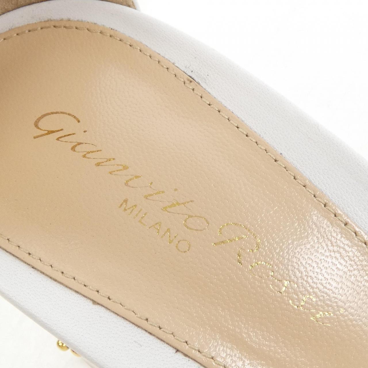 ジャンヴィトロッシ GIANVITO ROSSI サンダル