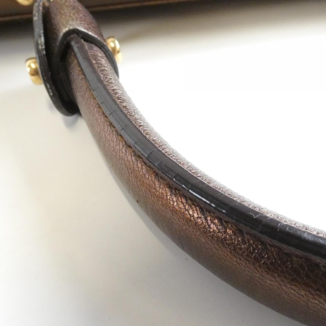 サルヴァトーレフェラガモ 21 A871 バッグ