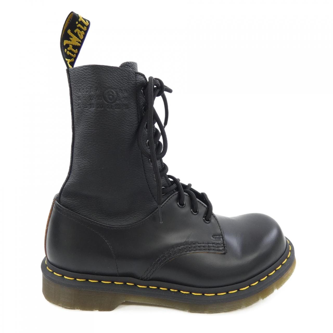 エムエムシックス MM6 32185001 DR MARTENS ブーツ