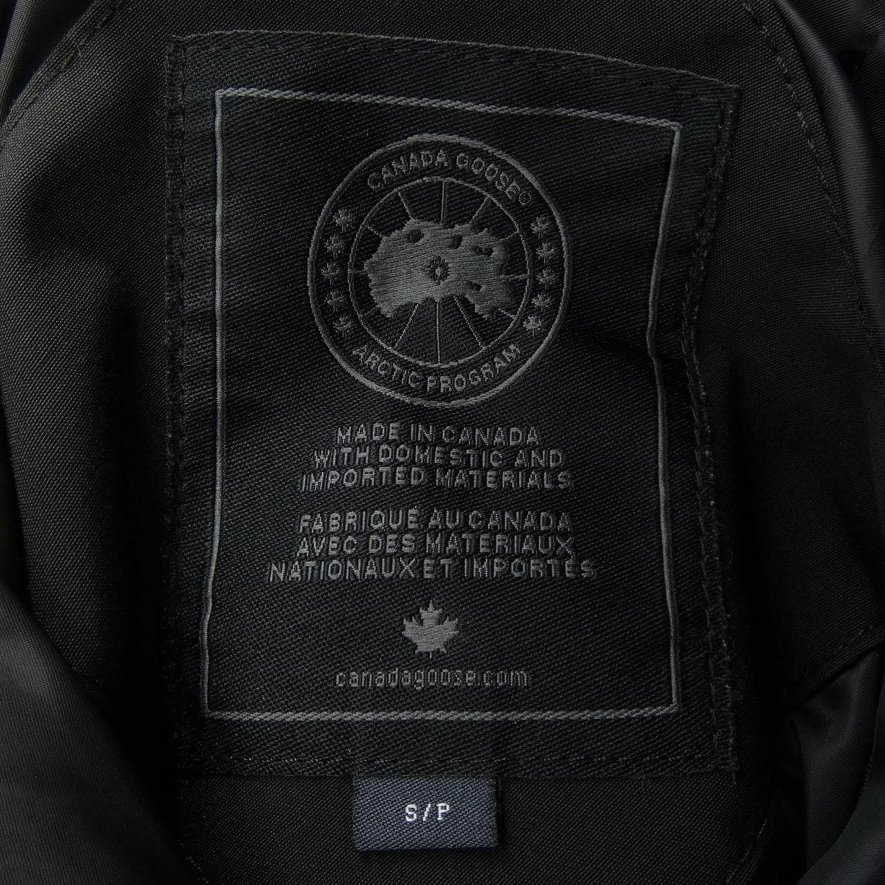 Canada goose CANADA GOOSE down coat
