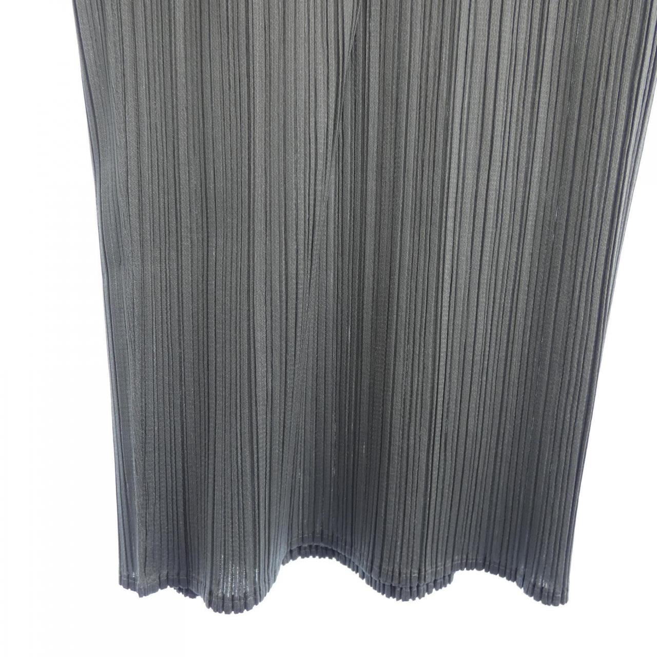 プリーツプリーズ PLEATS PLEASE PP55-JF105 パンツ
