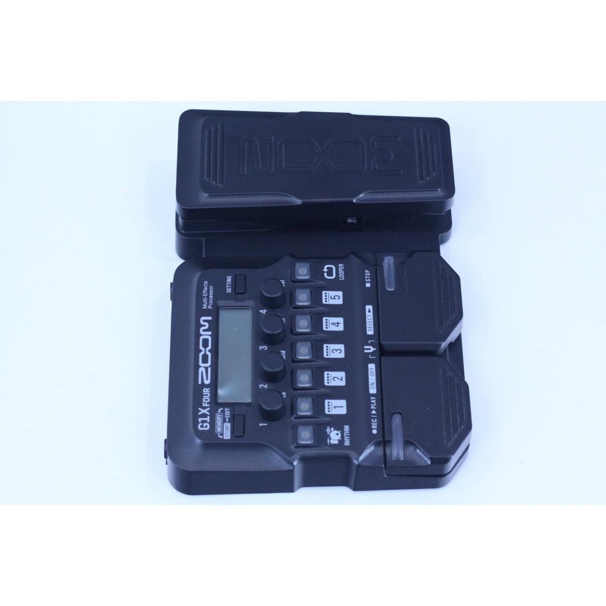 ＺＯＯＭ　　Ｇ１Ｘ　ＦＯＵＲ