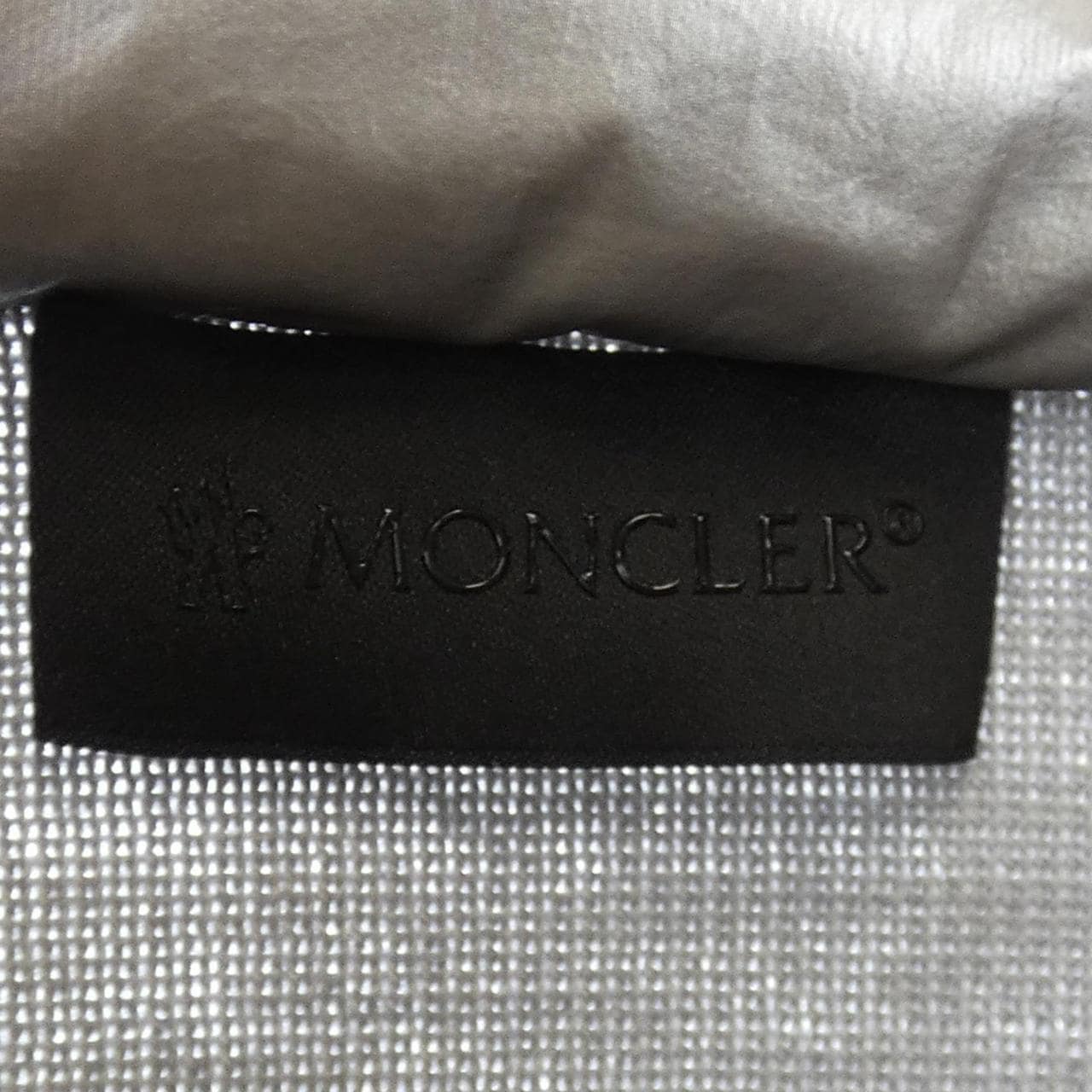 モンクレール MONCLER ダウンジャケット