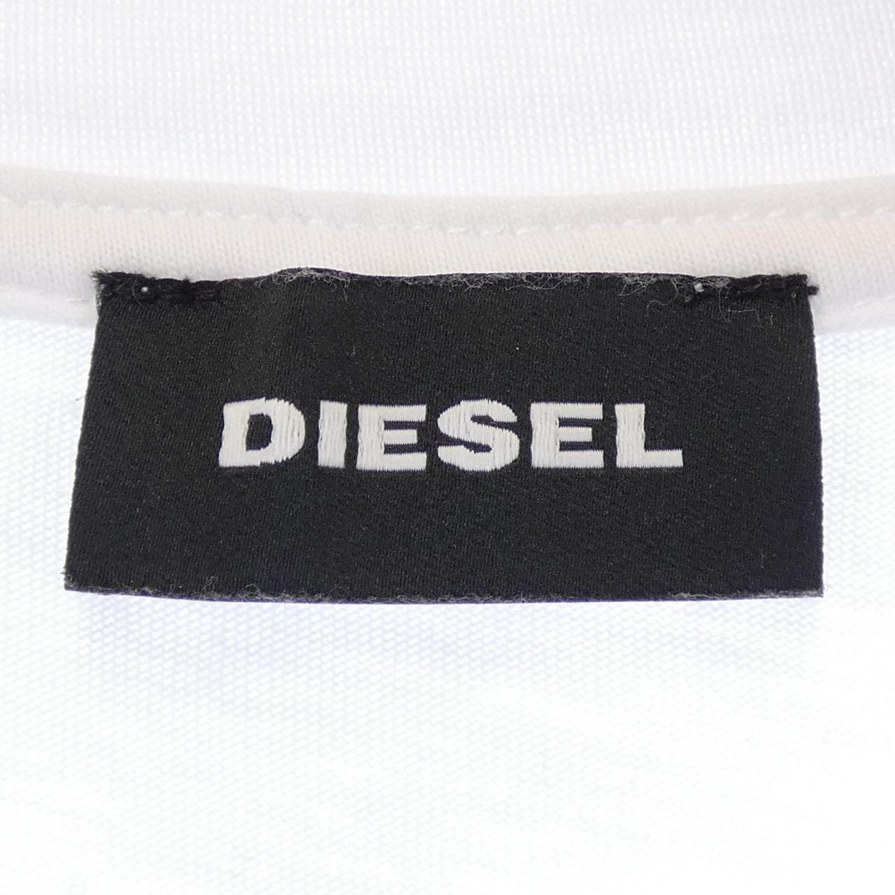 ディーゼル DIESEL Tシャツ