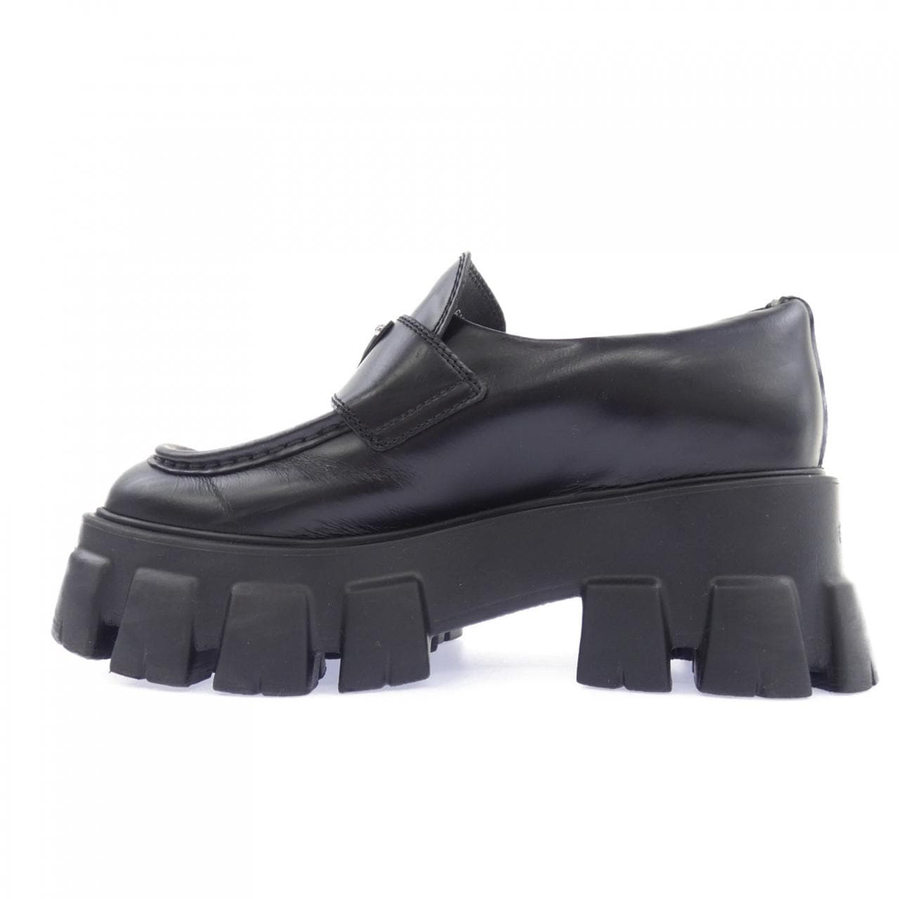 プラダ PRADA モノリス ローファー トライアングルロゴ 1D649M シューズ