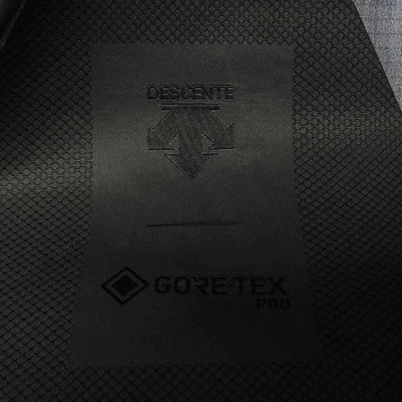 デサント DESCENTE ブルゾン
