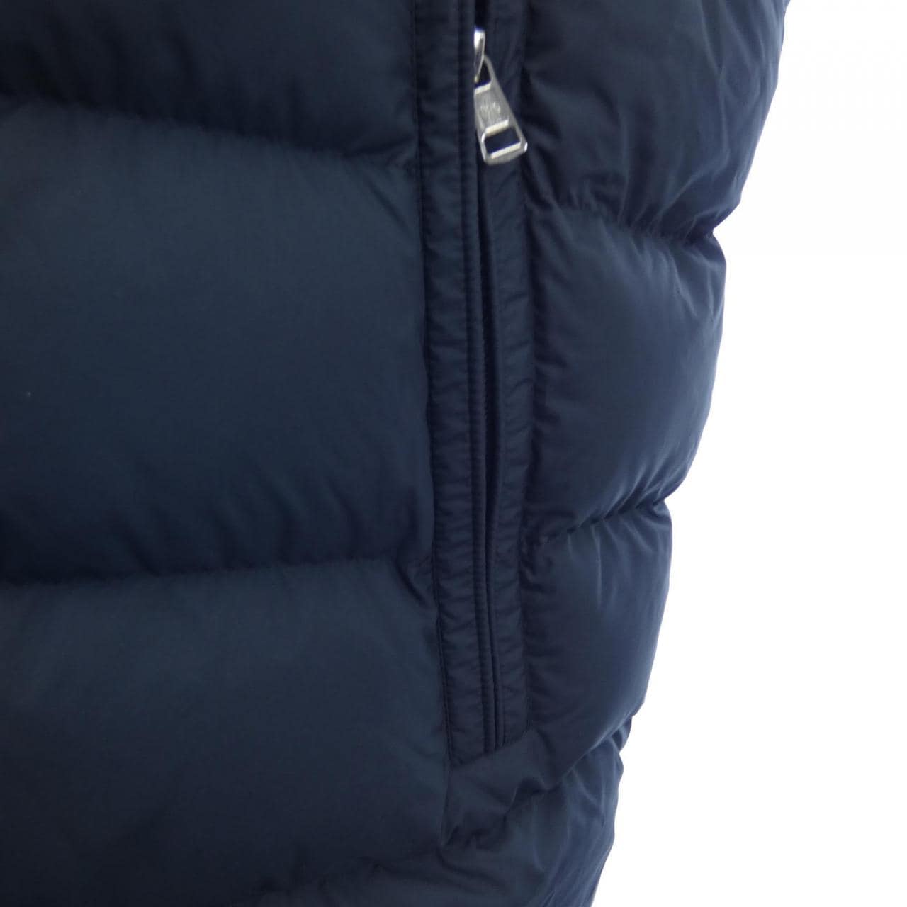 モンクレール MONCLER CARDAMINE ダウンベスト