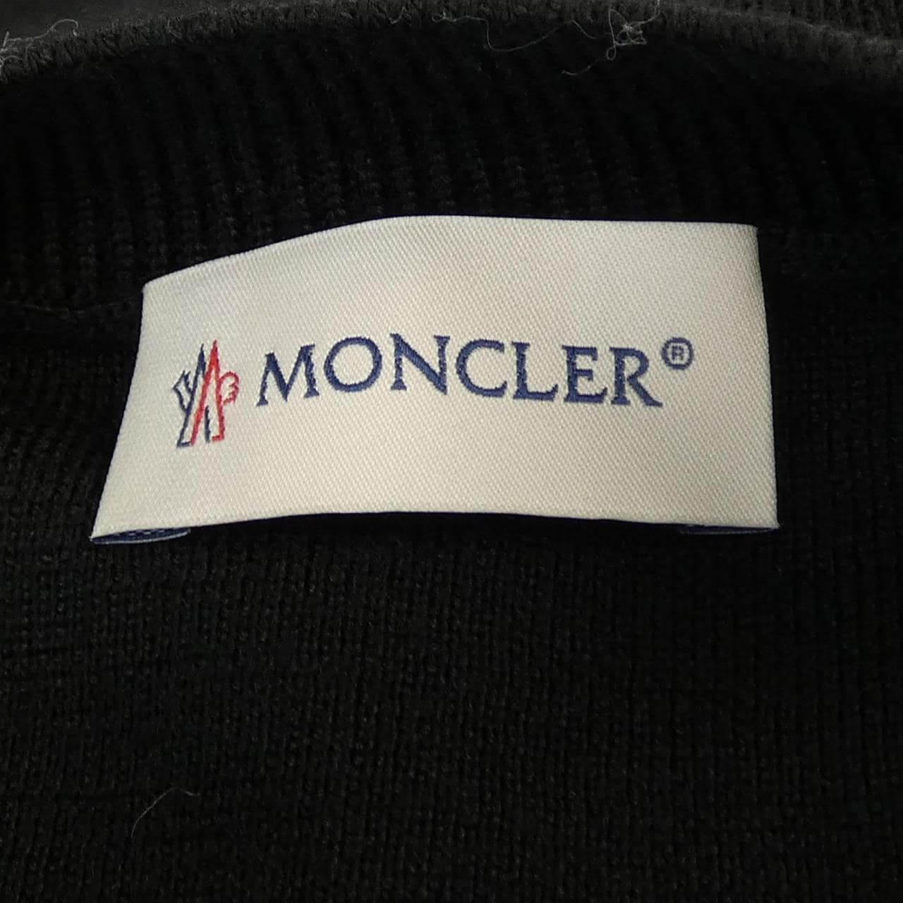 【新品】モンクレール MONCLER 20939B51000 ダウンジャケット