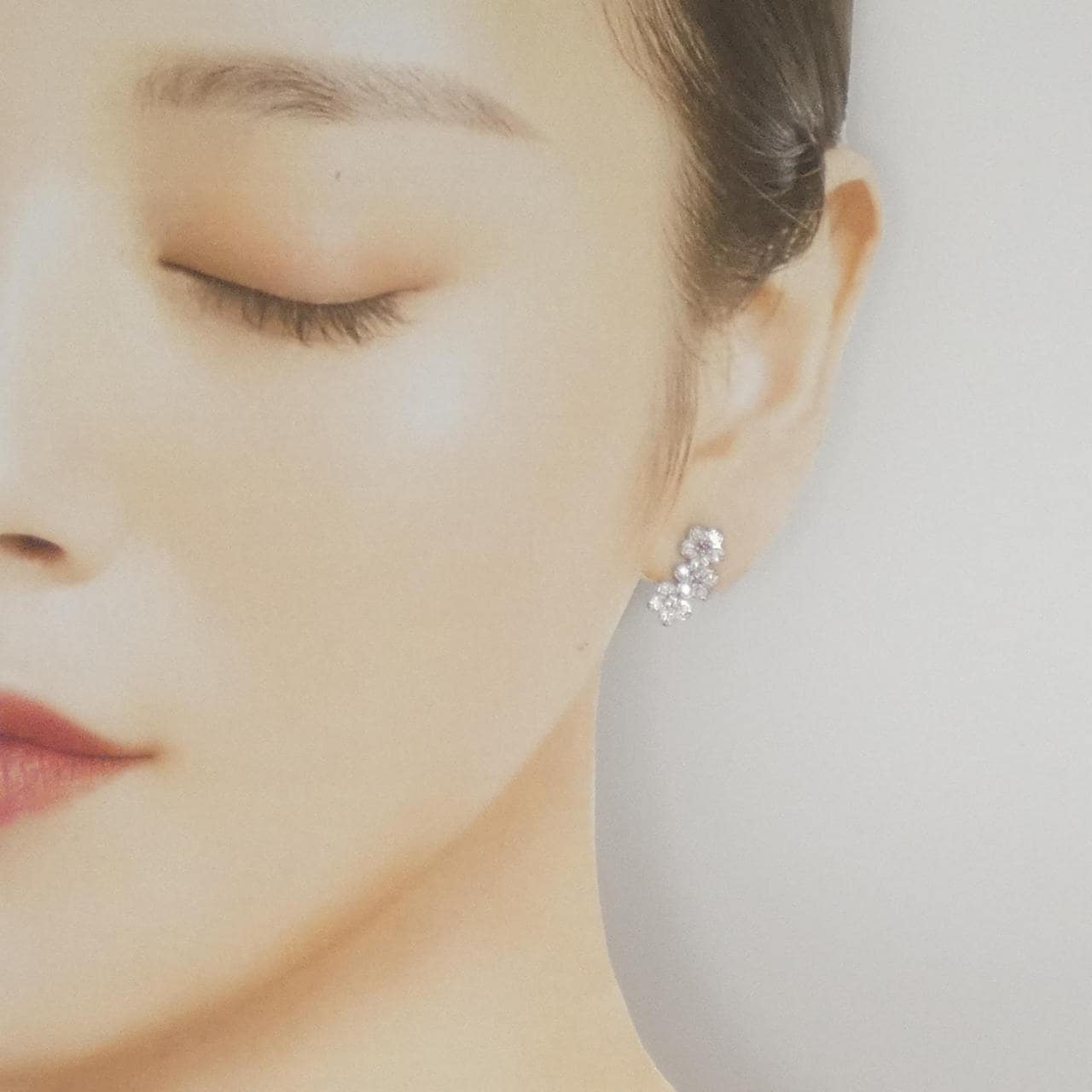 PT900 フラワー ダイヤモンド ピアス 0.46CT