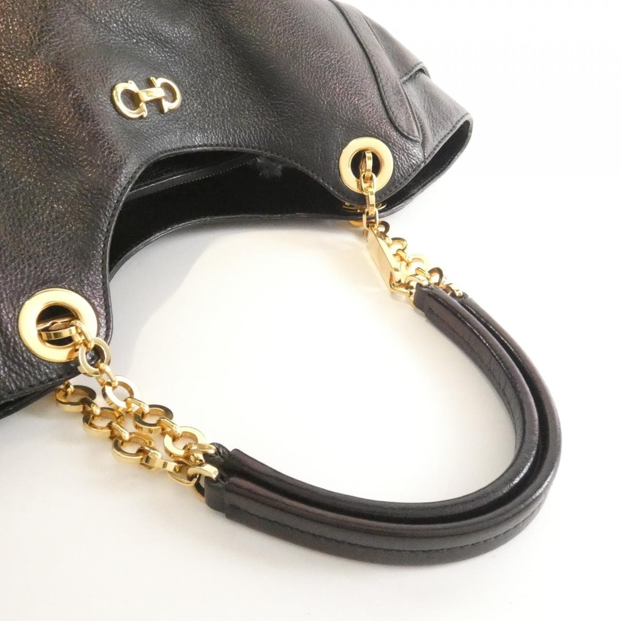 サルヴァトーレフェラガモ ベトゥッラ 21 B974 バッグ