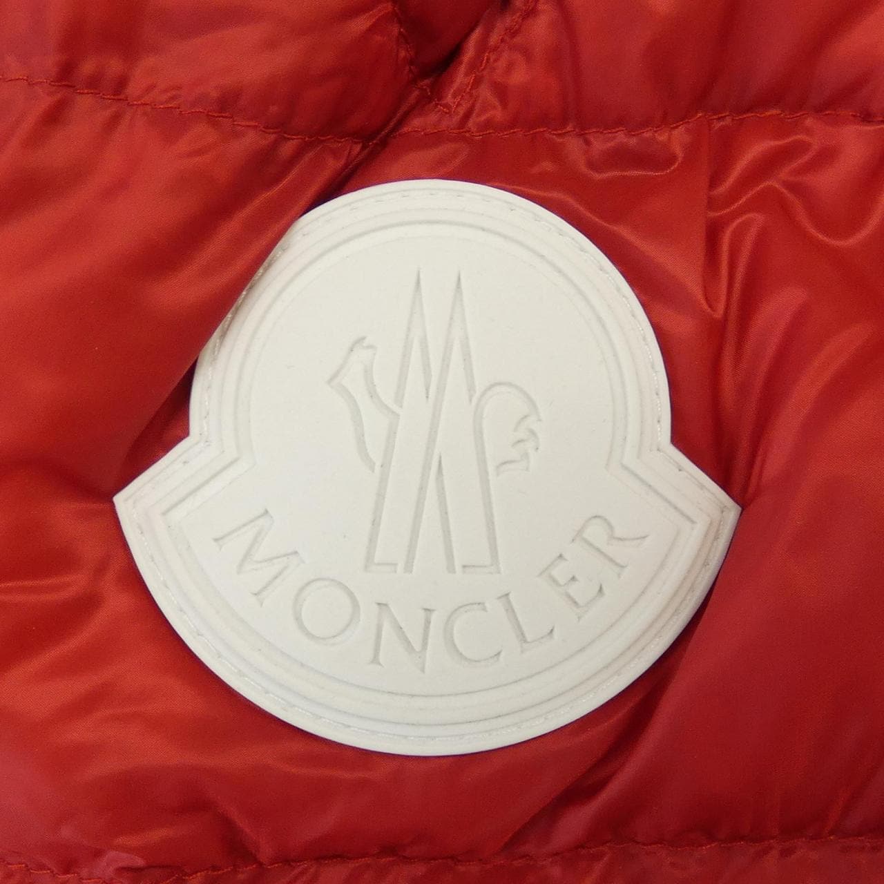 モンクレール MONCLER ダウンジャケット