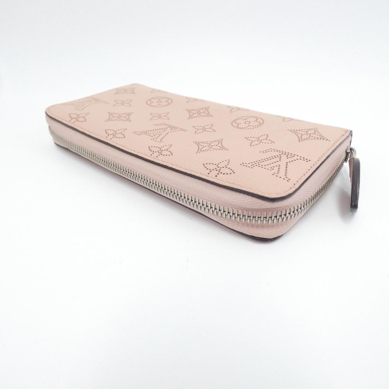 LOUIS VUITTON Mahina Zippy Wallet M61868 Wallet