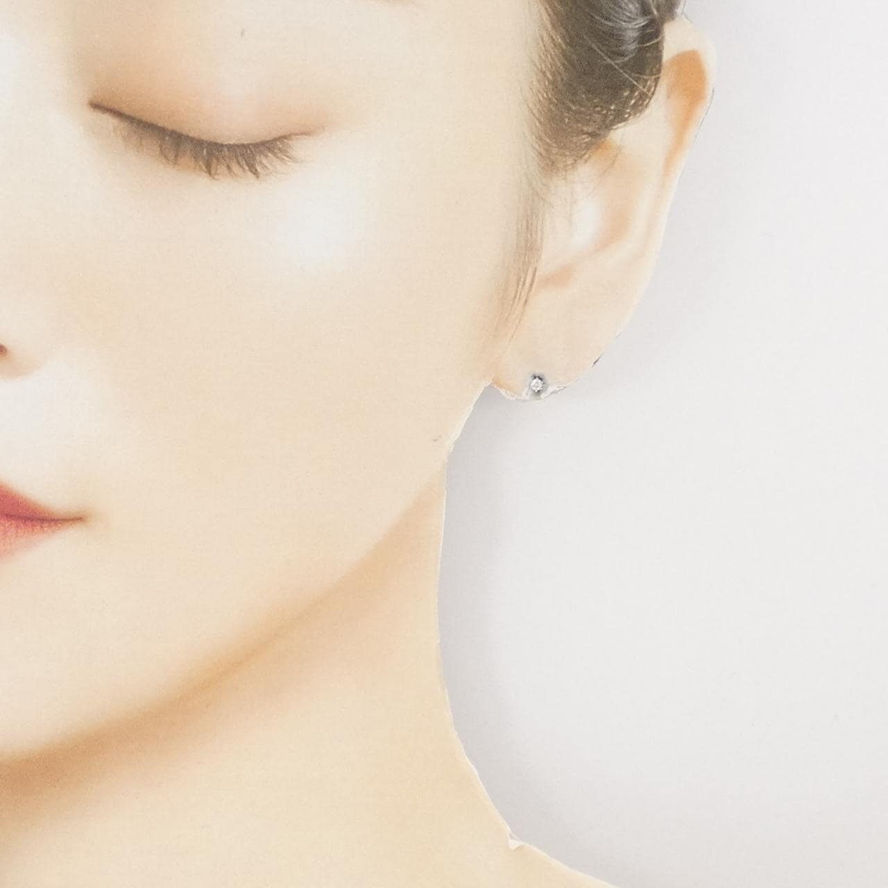 4゜C ダイヤモンド ピアス