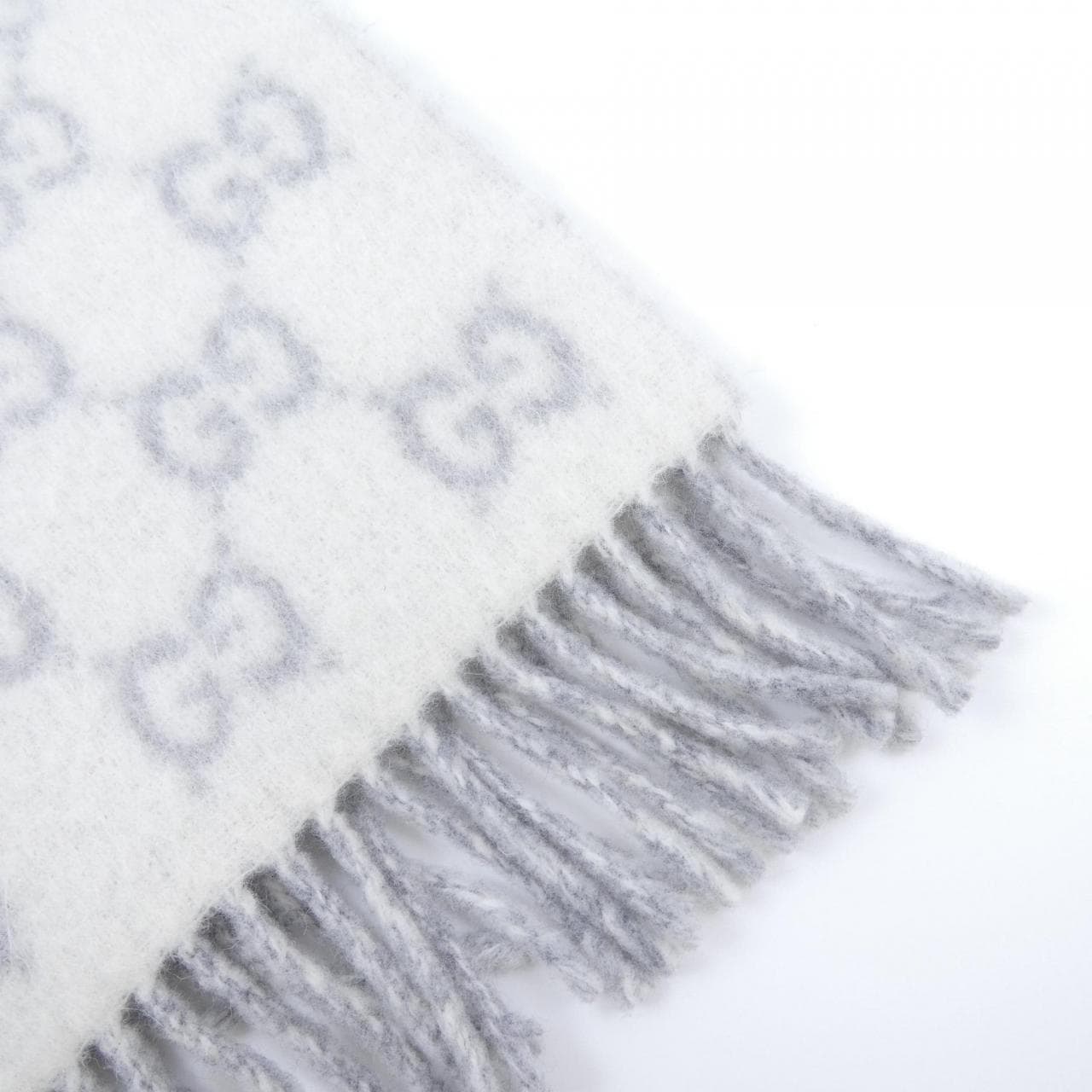 グッチ GUCCI 853398 3GAPK MUFFLER