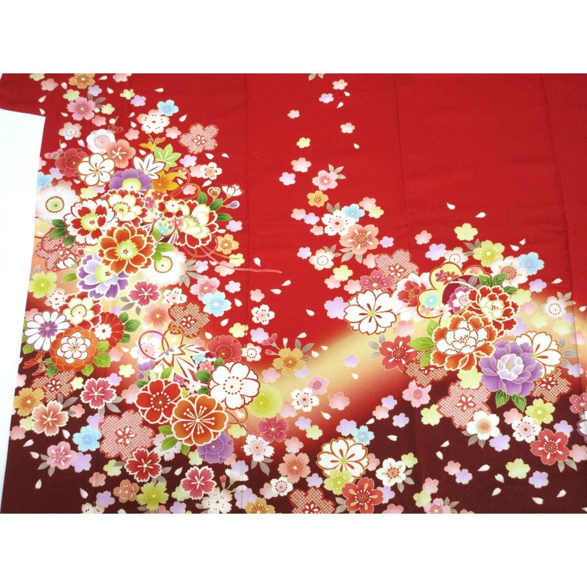 振袖　友禅加工刺繍入り　ボカシ染