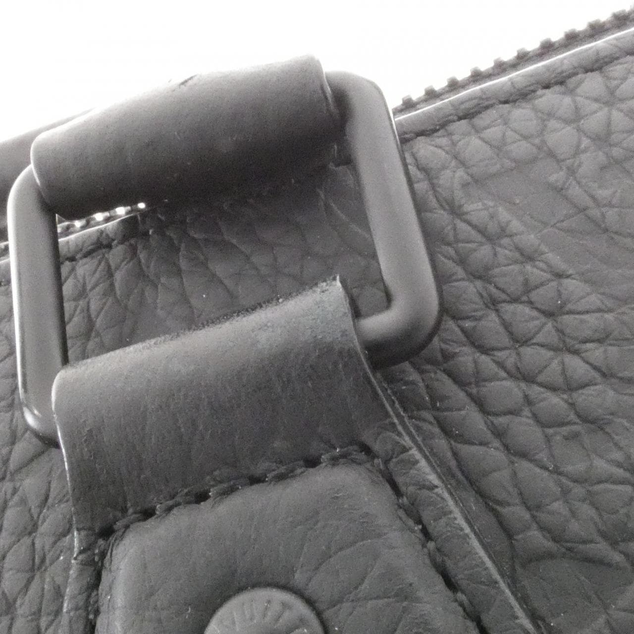 ルイヴィトン トリヨン モノグラム サック プラ クロス M21884 バッグ