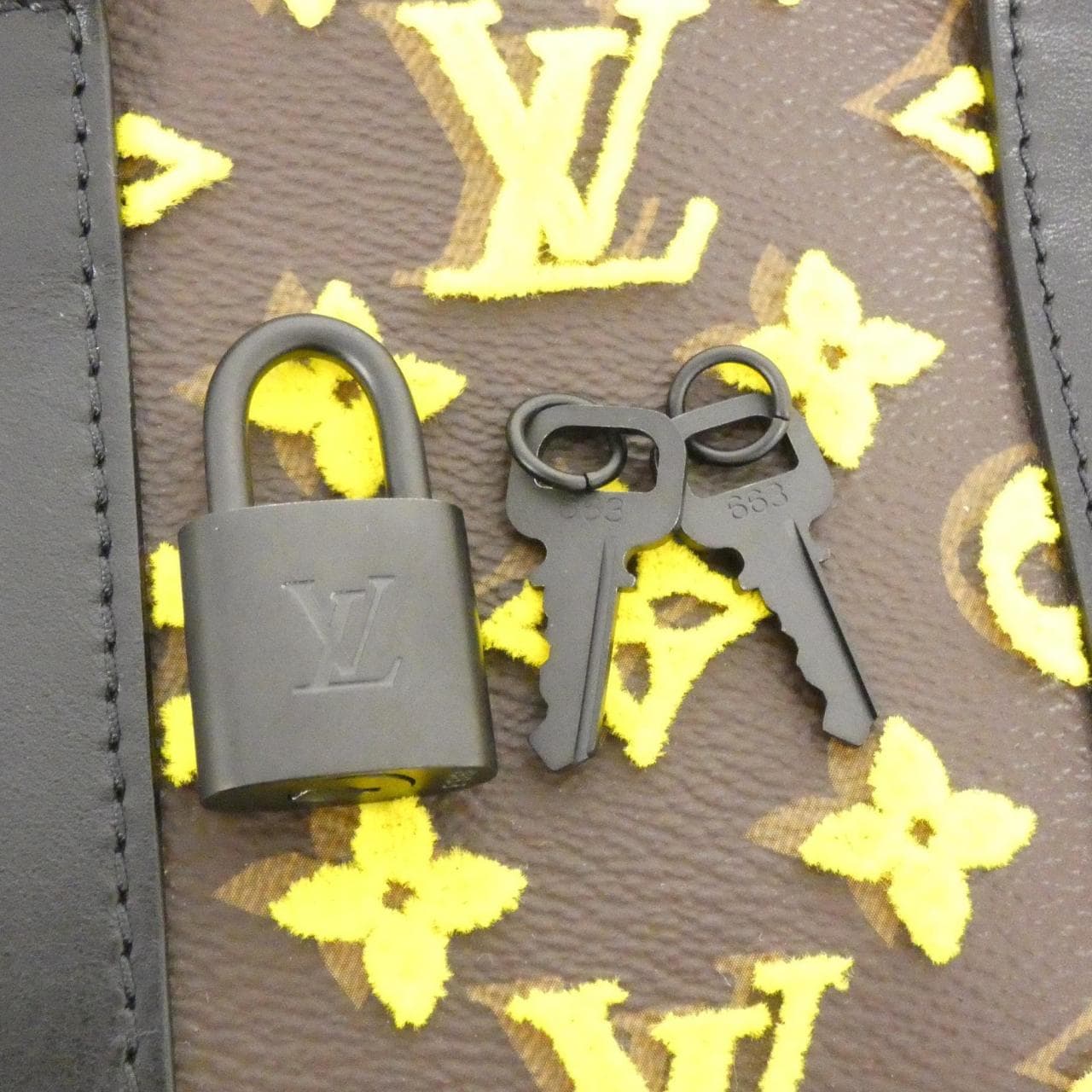 LOUIS VUITTON Monogram Taftage Speedy Soft Trunk M45025 波士顿包