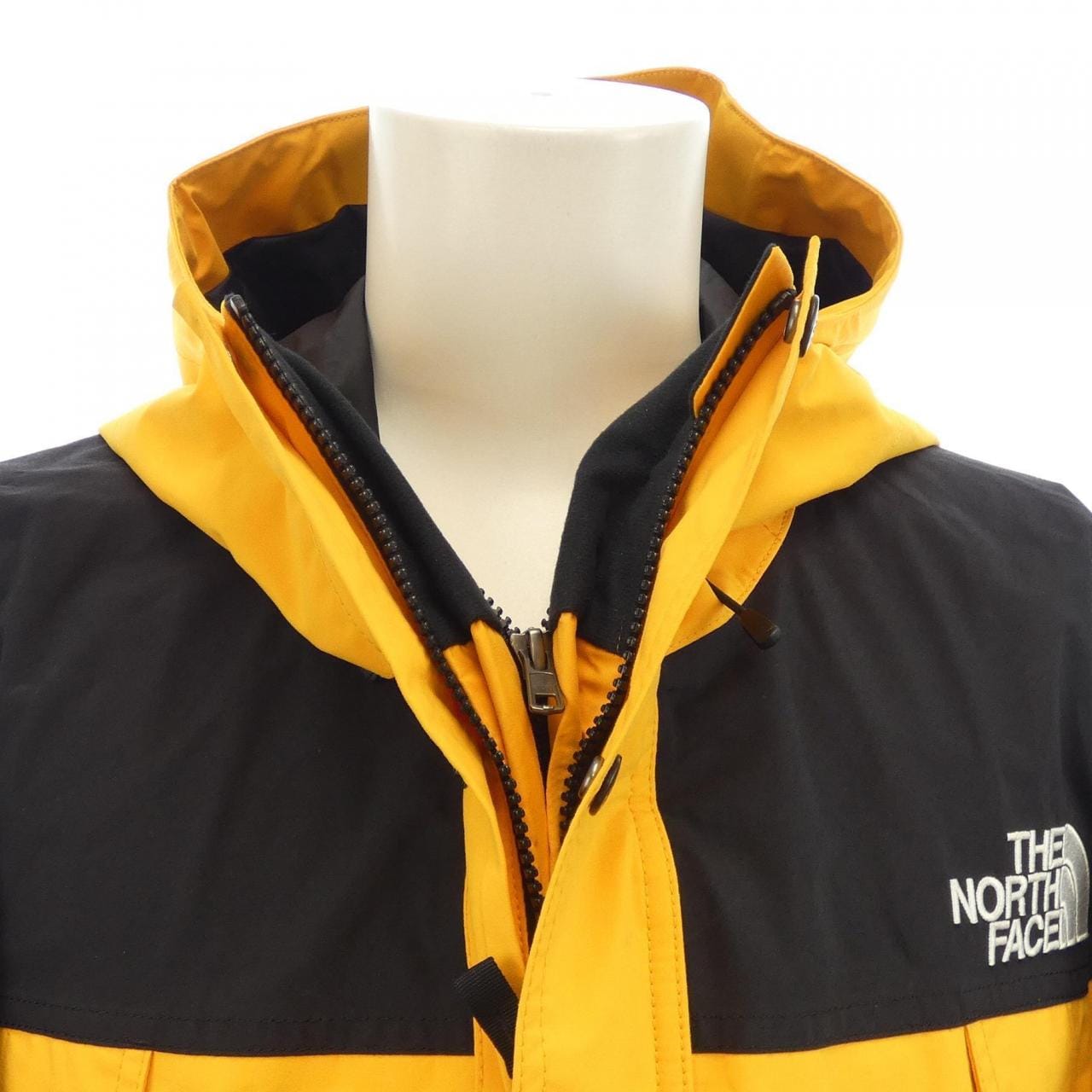 The North Face THE NORTH FACE jacket