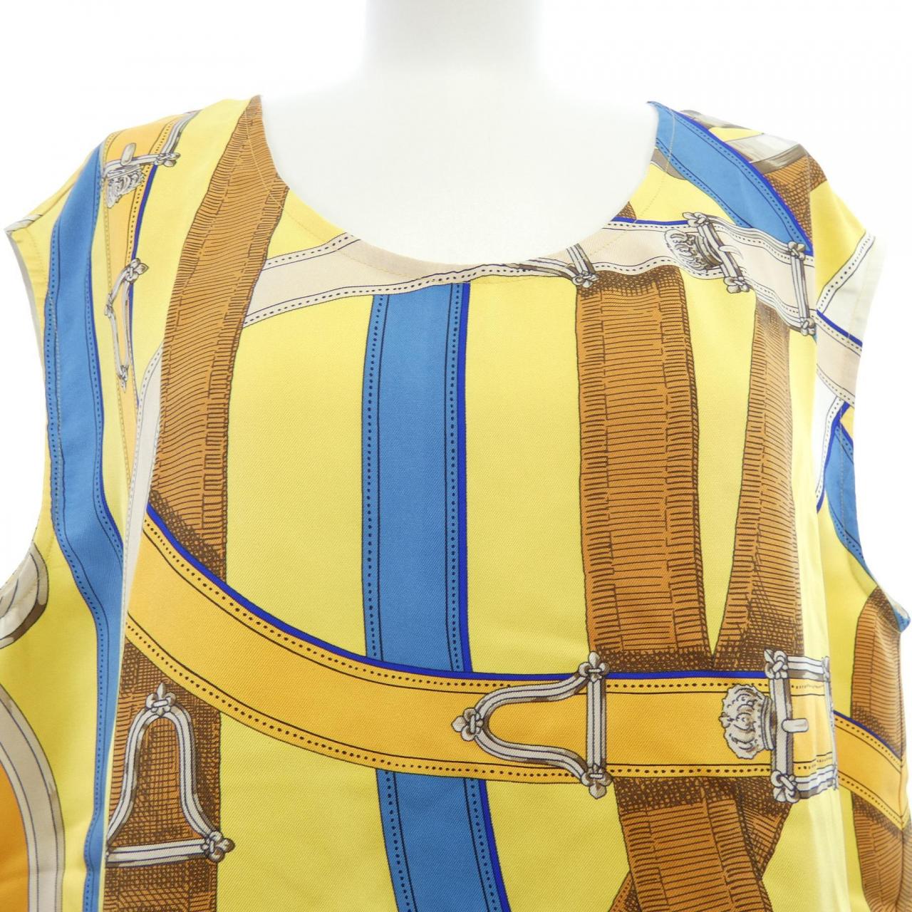 HERMES CAVAL CADOUR *76-7608 斜紋 Reine 束腰外衣
