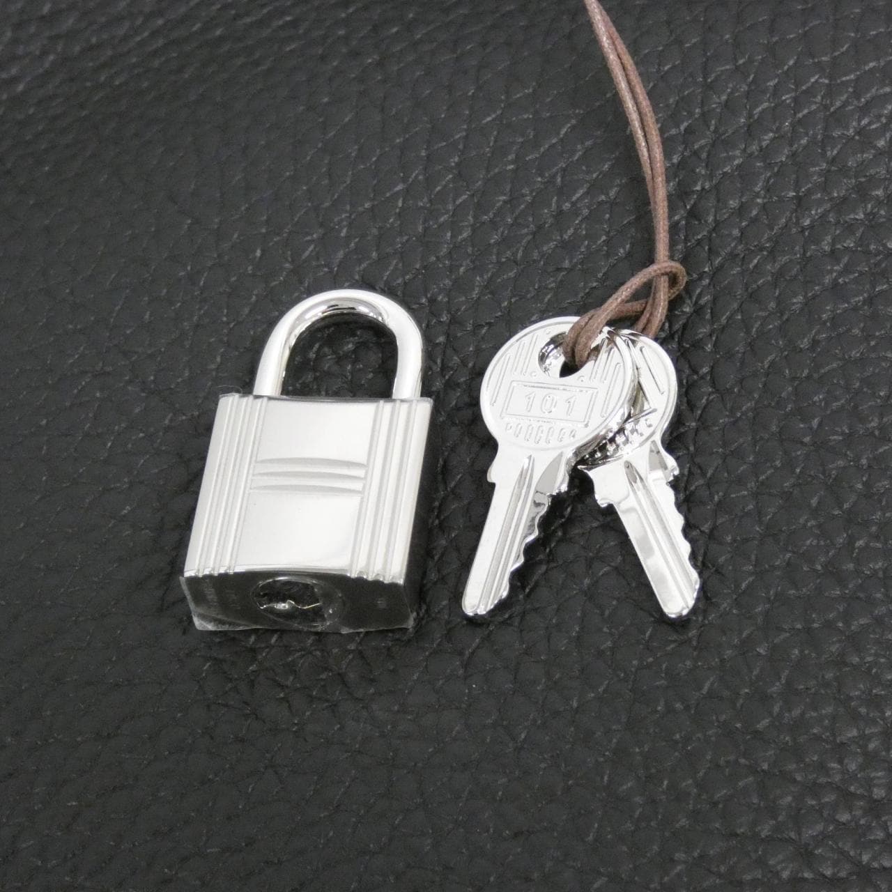 【未使用品】エルメス ピコタン ロック MM 060991CK バッグ