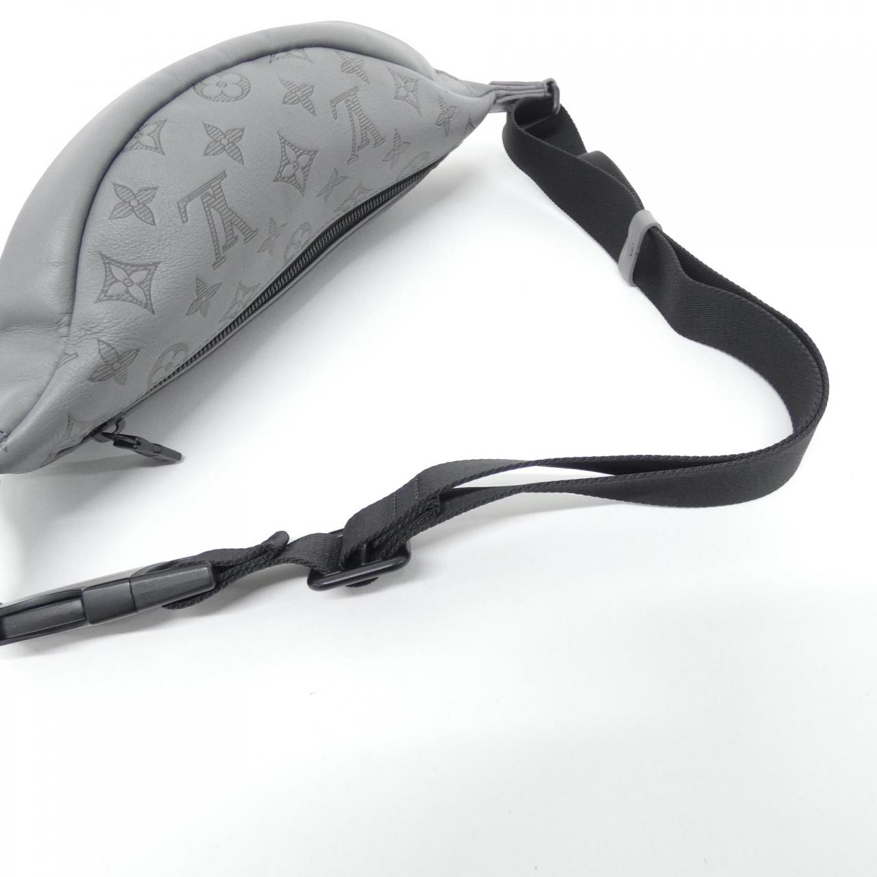 ルイヴィトン モノグラム シャドウ ディスカバリー バムバッグ PM M46108 ショルダーバッグ