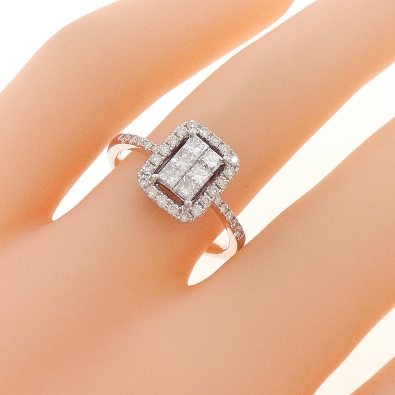 K18WG ダイヤモンド リング 0.72CT
