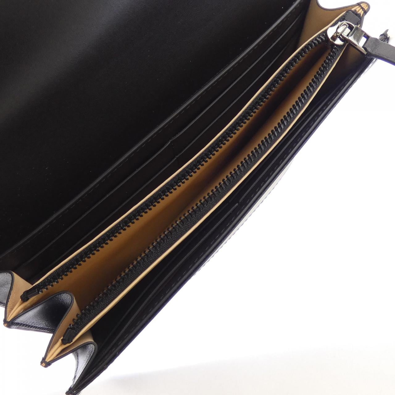 デルボー DELVAUX MADAME WALLET