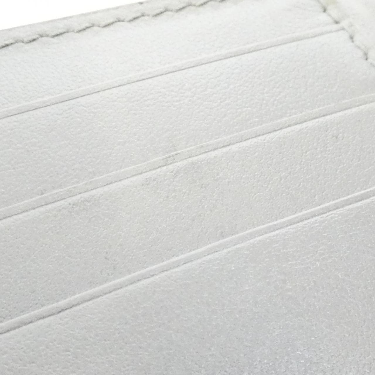 ボッテガヴェネタ 608059 VCPP3 財布