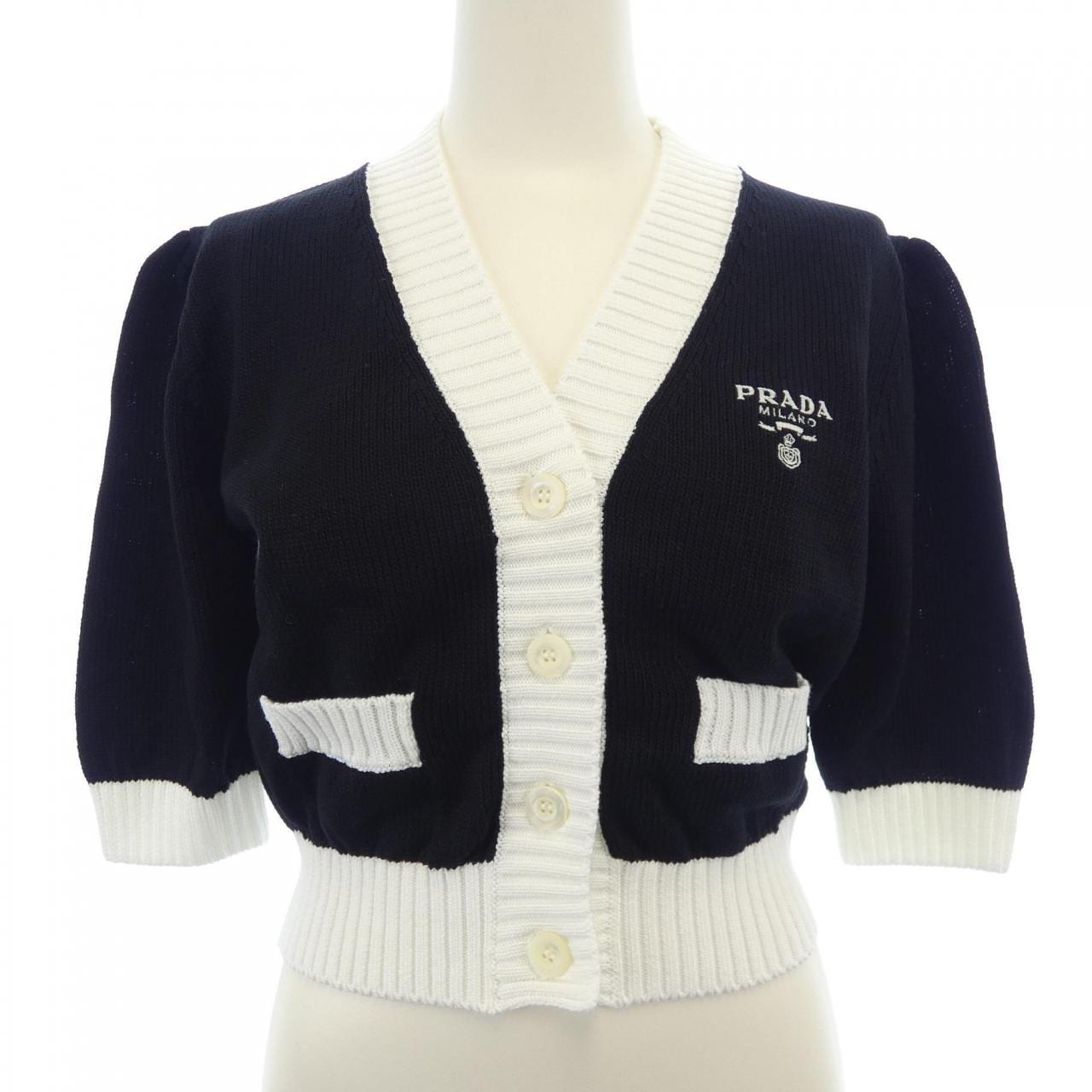 プラダ PRADA クロップド セミラグランショルダー P25I04 S211 1ZO5 カーディガン