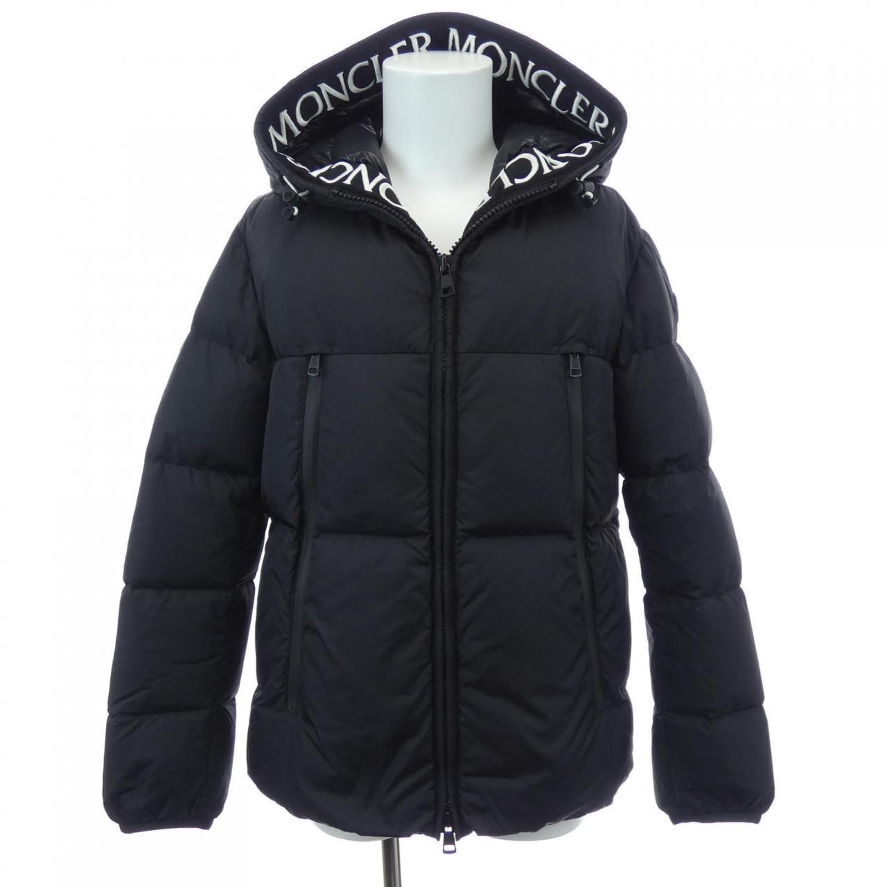 モンクレール MONCLER MONTCLA ダウンジャケット