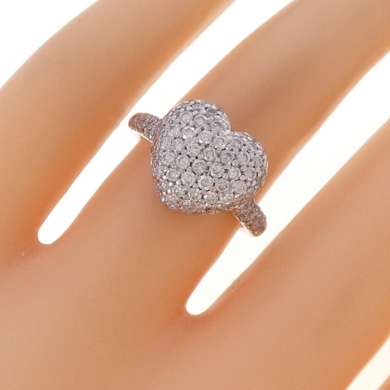 K18WG ハート パヴェ ダイヤモンド リング 1.00CT