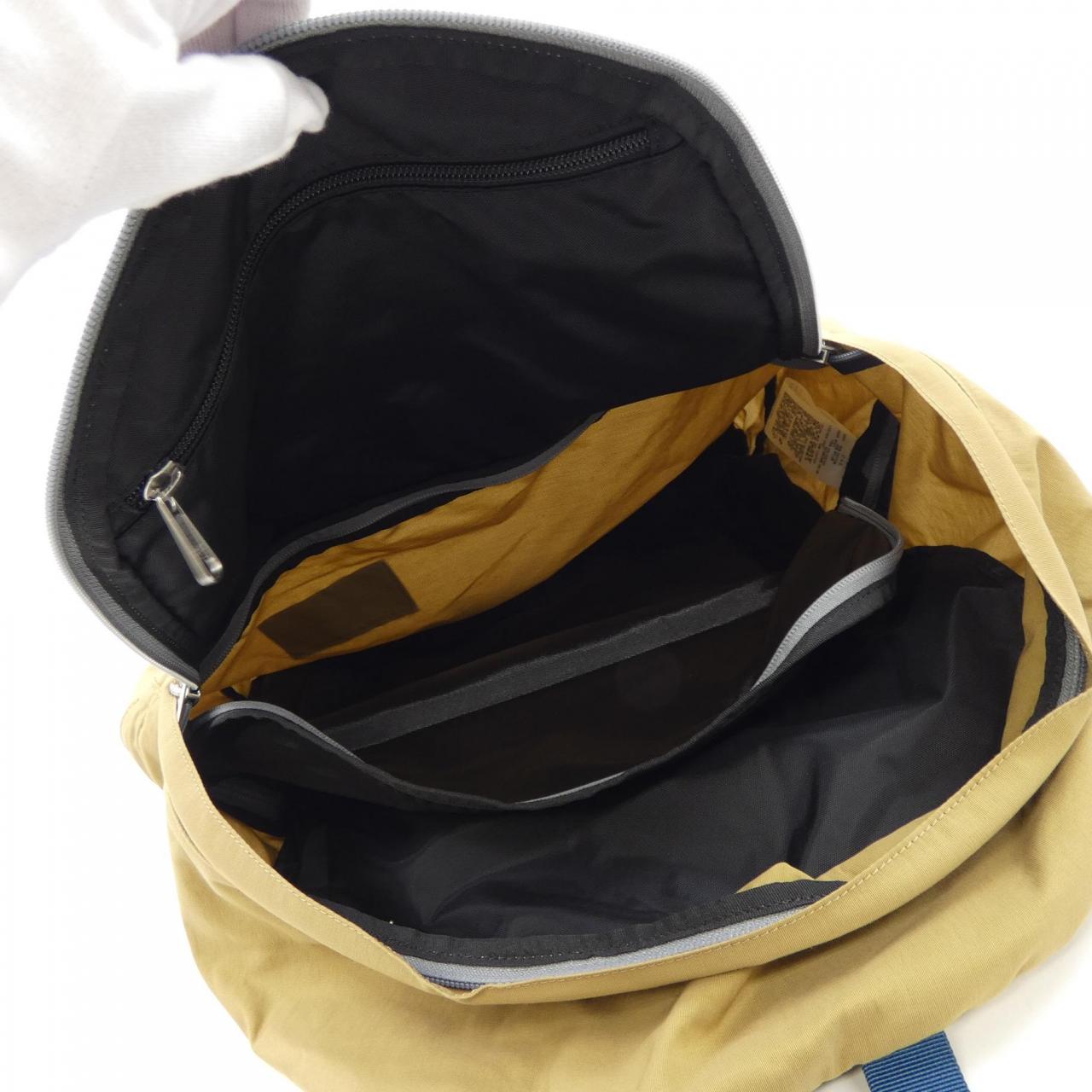 ザノースフェイス THE NORTH FACE BACKPACK