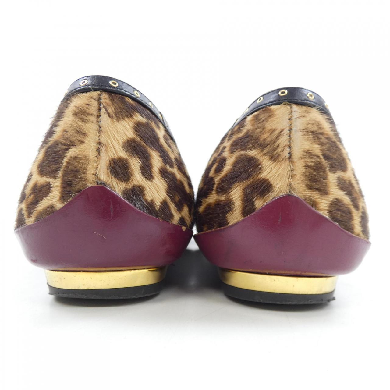 サルヴァトーレフェラガモ SALVATORE FERRAGAMO フラットシューズ