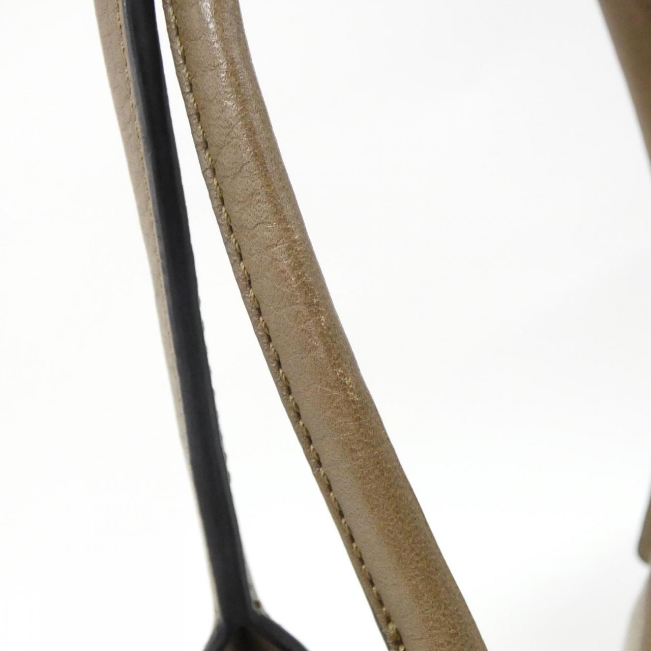 ロエベ ヘリテージ 376 80 B53 バッグ