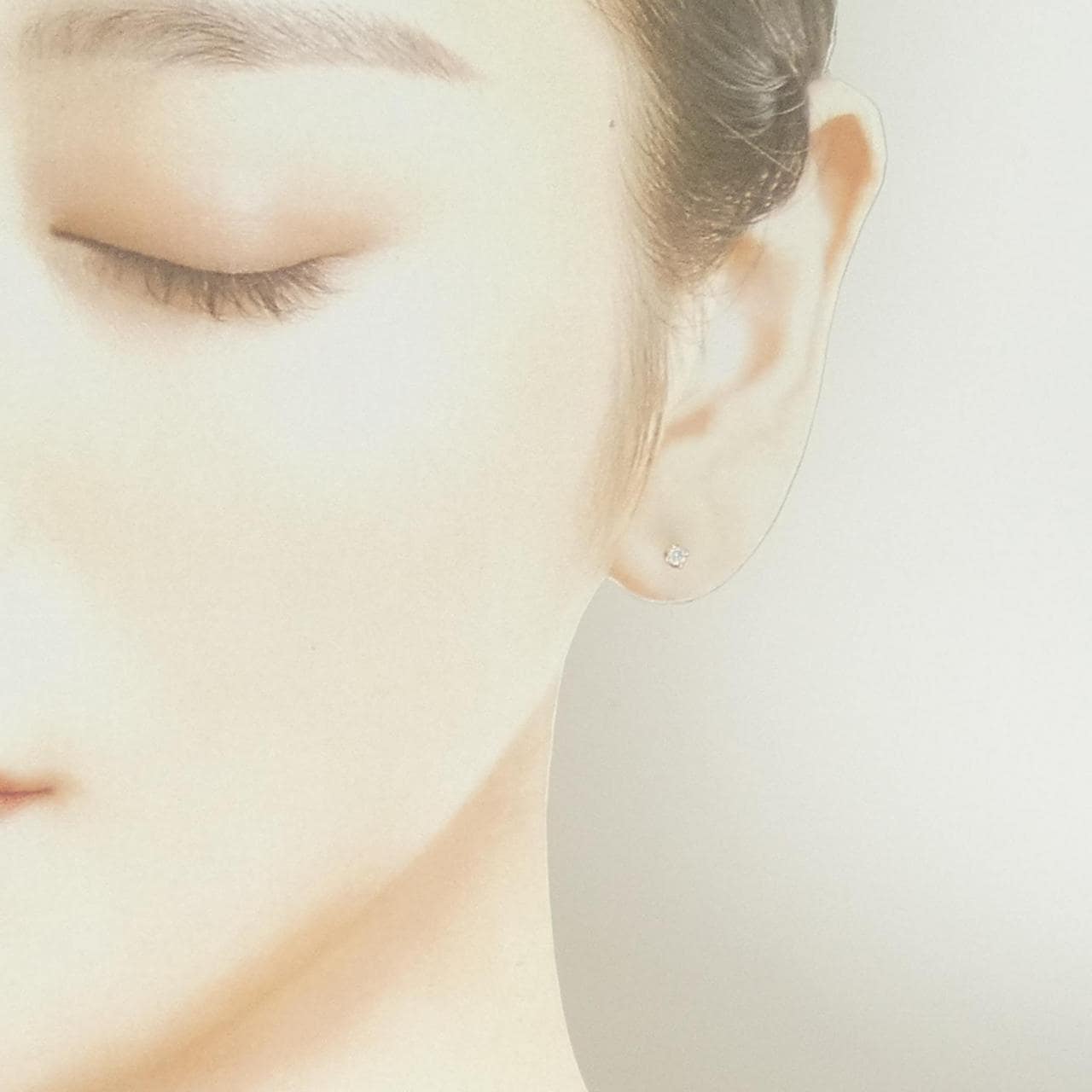 4゜C ダイヤモンド ピアス