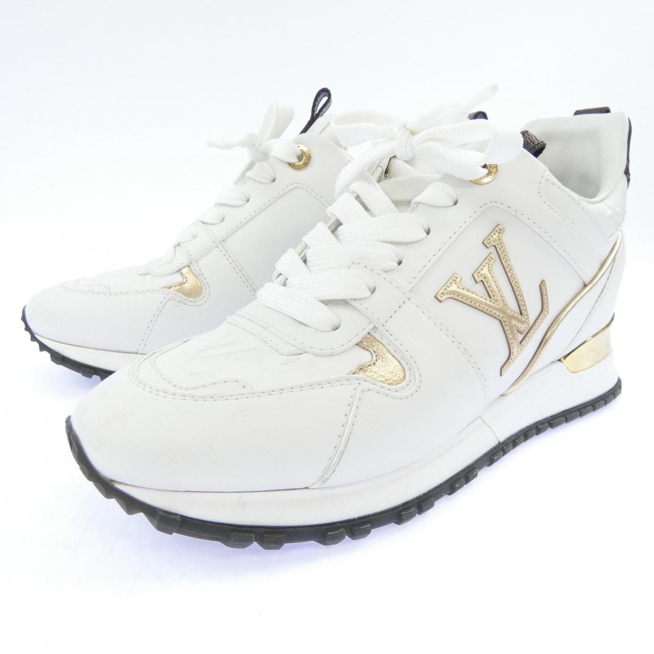 ルイヴィトン LOUIS VUITTON LVイニシャル スニーカー