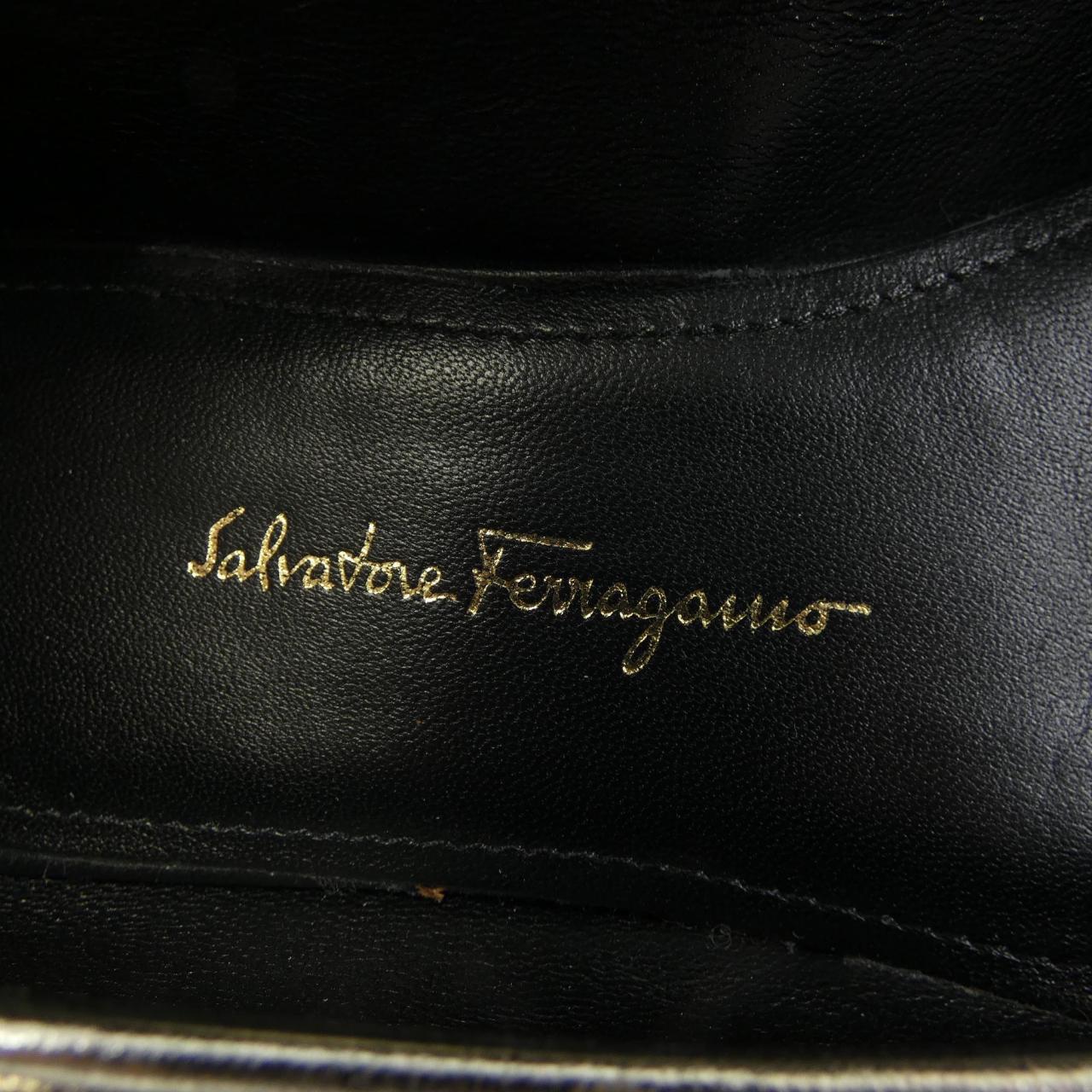 サルヴァトーレフェラガモ SALVATORE FERRAGAMO シューズ