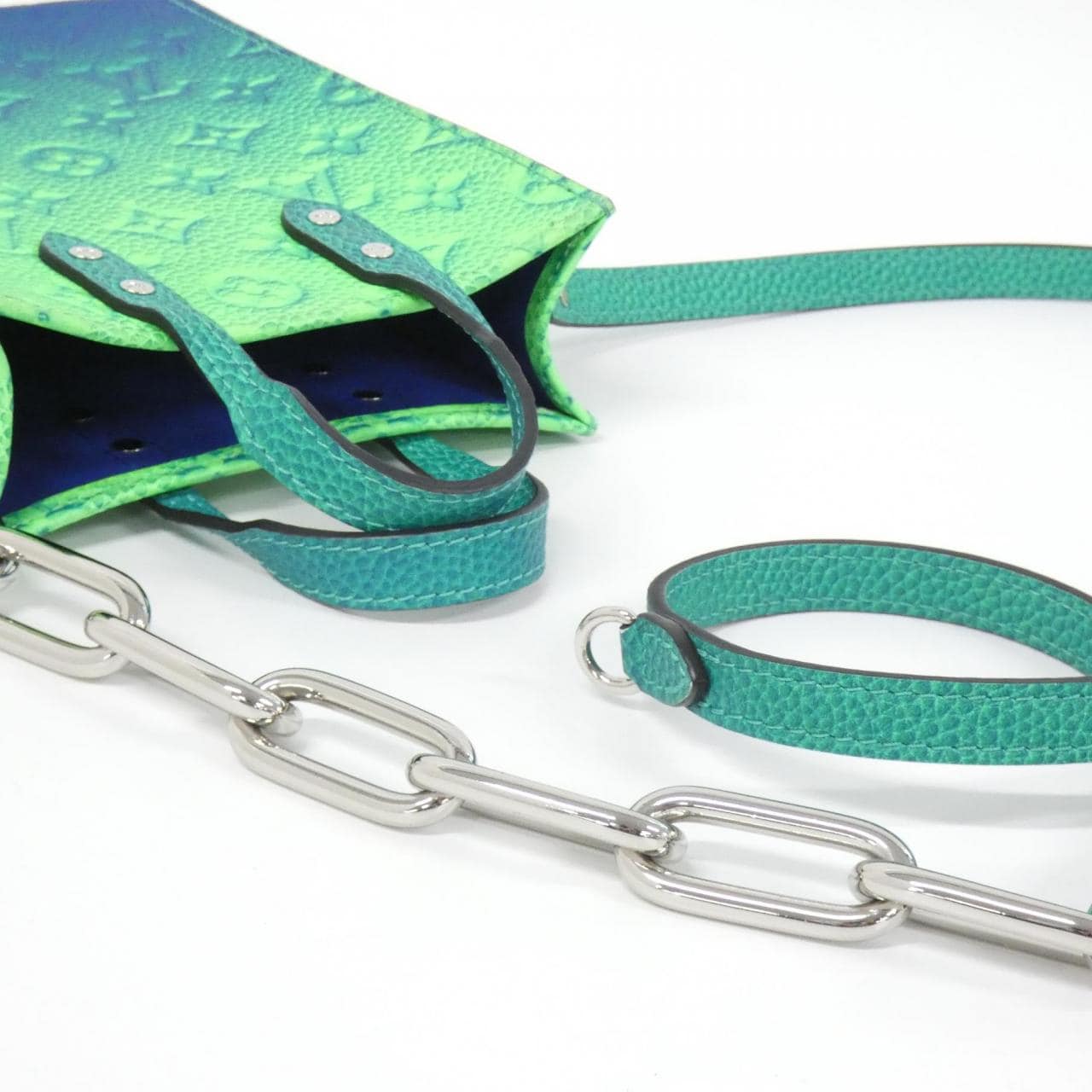 ルイヴィトン トリヨン イリュージョン サック プラXS M81221 ショルダーバッグ