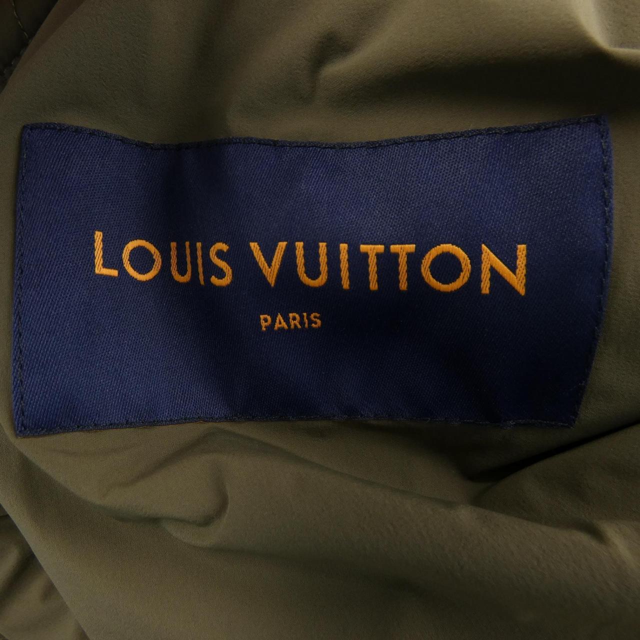 ルイヴィトン LOUIS VUITTON LVSEフラワーキルテッドフーディジャケット HMB47WPPX ジャケット