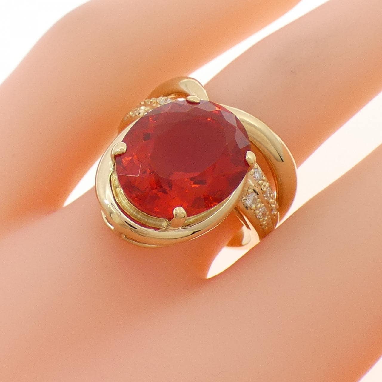 K18YG オパール リング 4.32CT