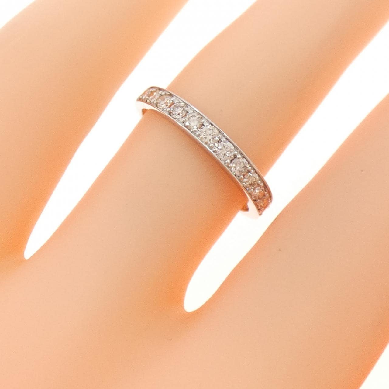 PT950 ハーフエタニティ ダイヤモンド リング 0.30CT