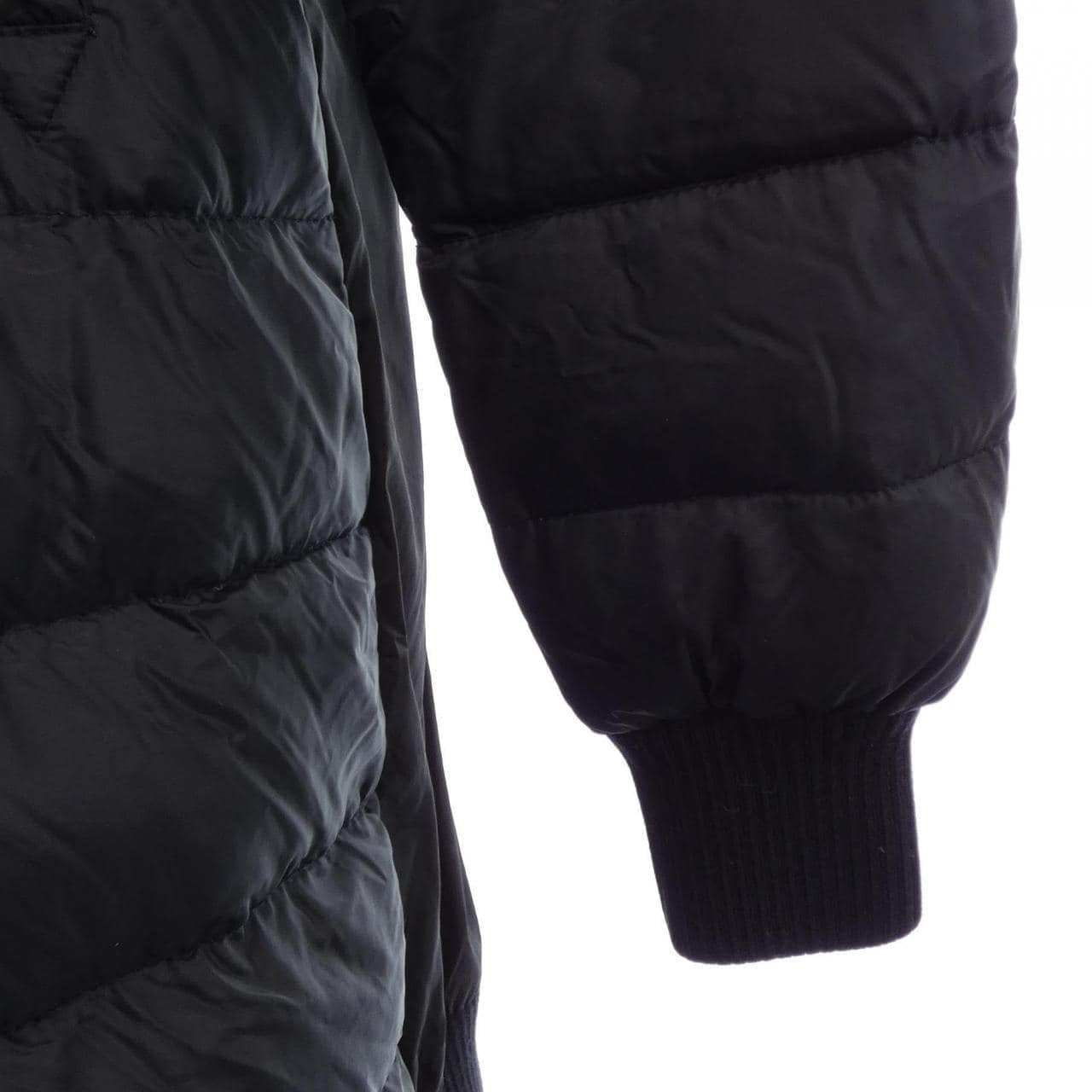 モンクレール MONCLER CHAMBLY ダウンコート