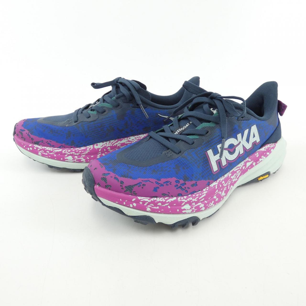 ホカオネオネ HOKA ONE ONE スニーカー