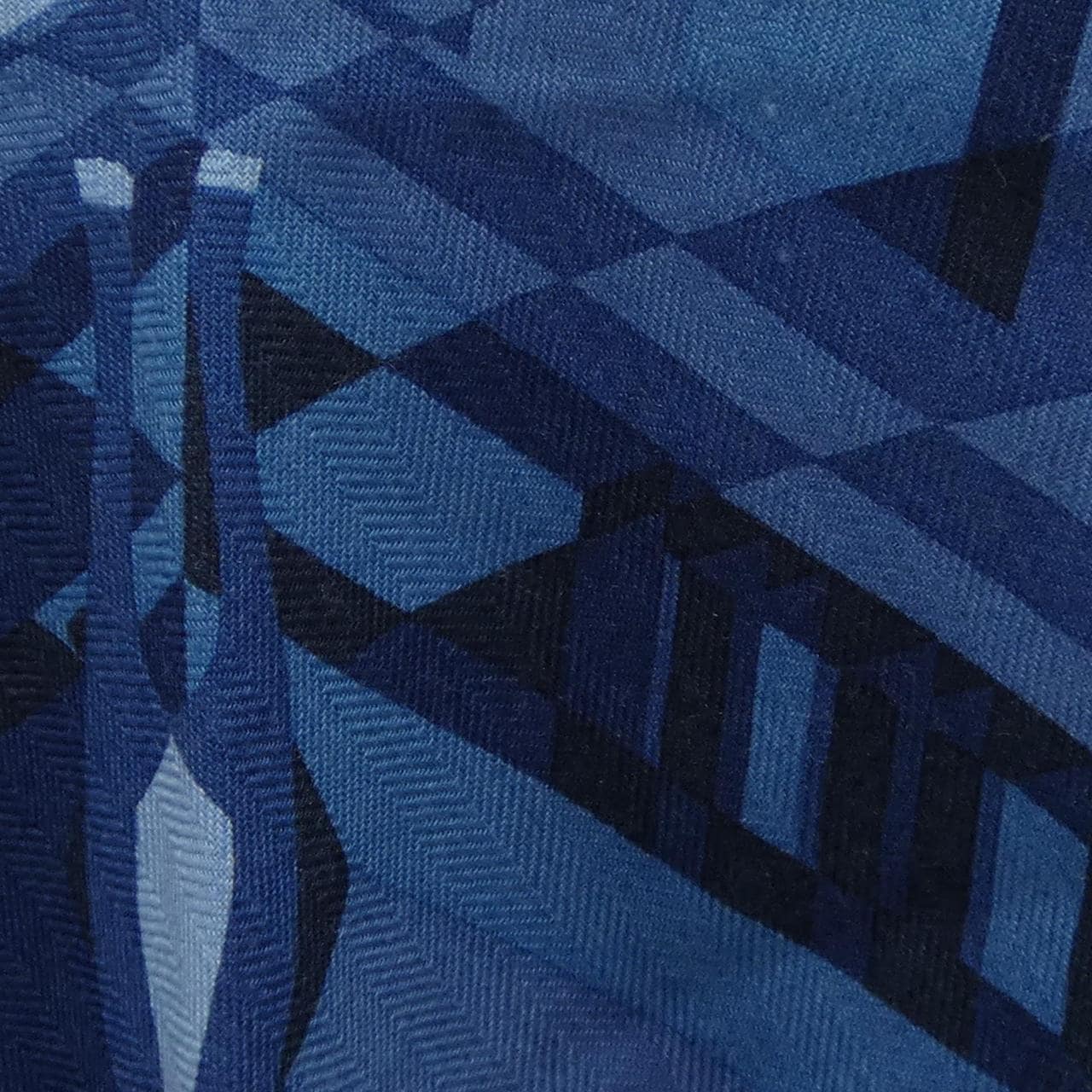 エルメス HERMES FAUBOURG EN PERSPECTIVE ロザンジュGM ショール