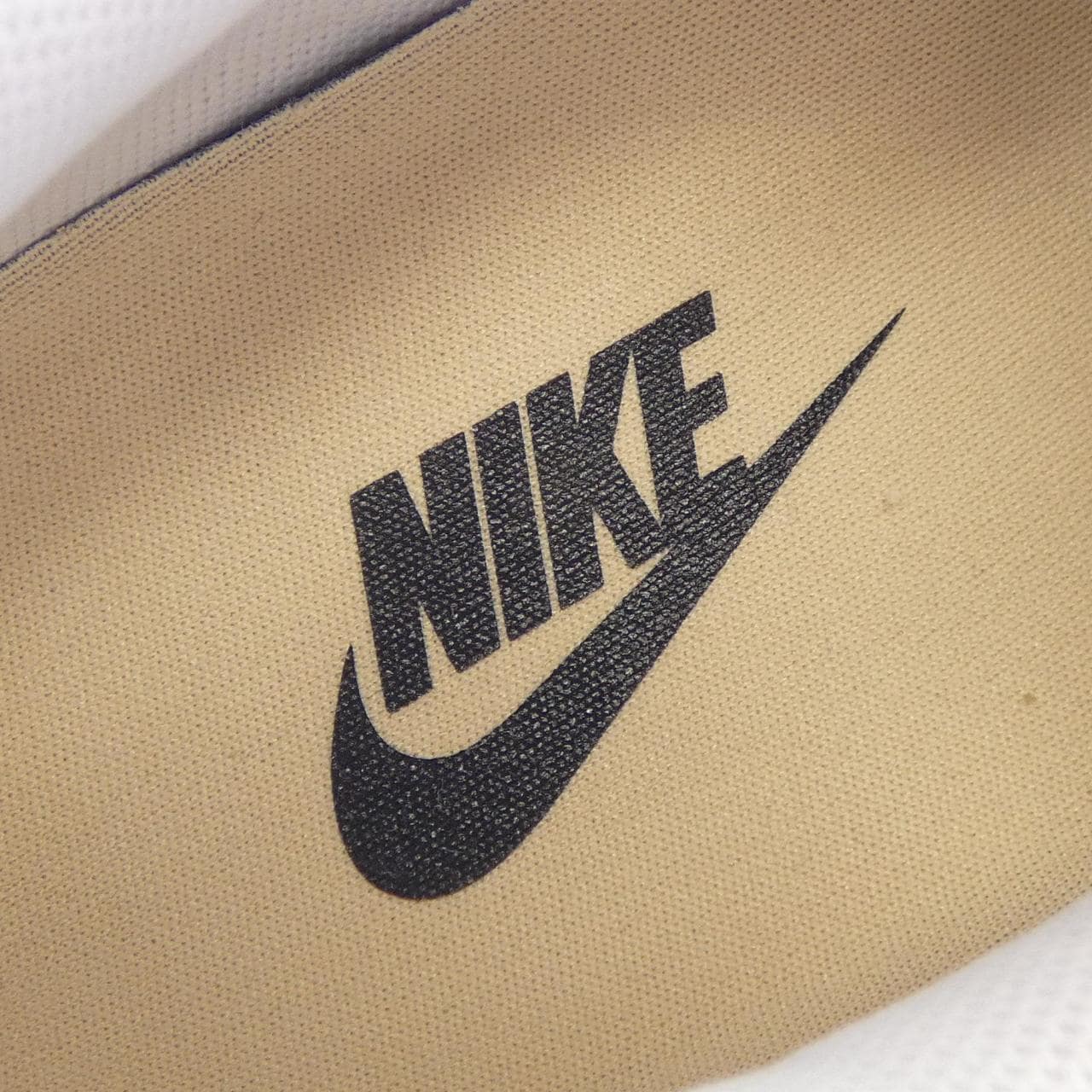 ナイキ NIKE IF1619-100 スニーカー