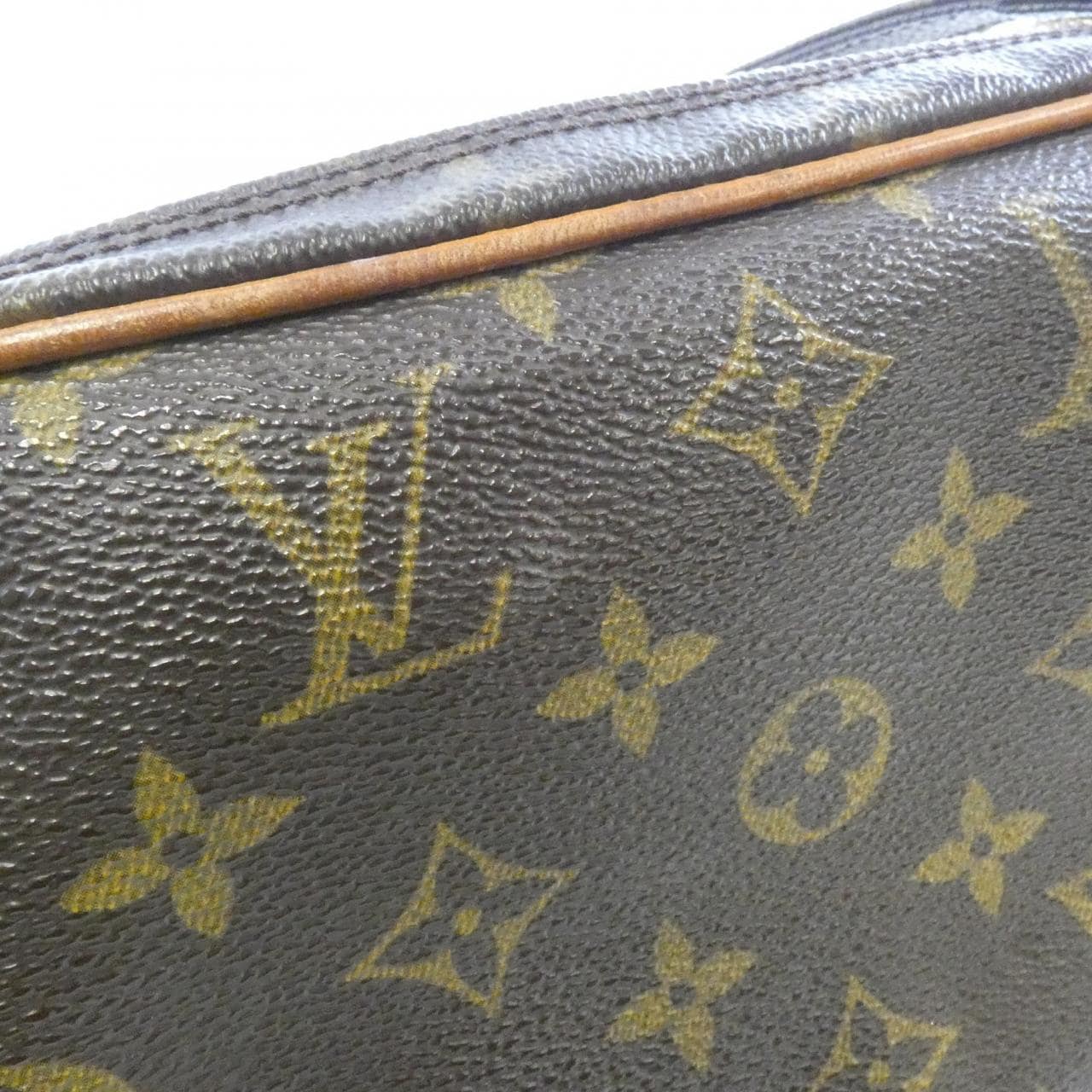 ルイヴィトン モノグラム マルリー バンドリエール M51828 ショルダーバッグ